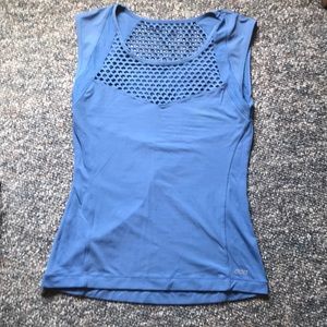 blue workout top; it’s stretchy a light material